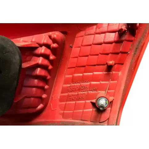 13287977 фара задняя Mitsubishi Lancer X 2009