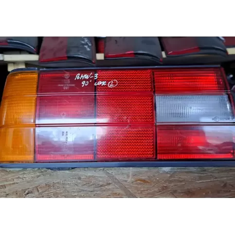 185003 фара задняя BMW 3 E30 1990