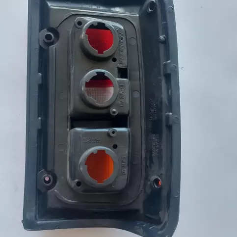 2655505J00 фара задняя Nissan Patrol Y60 1994