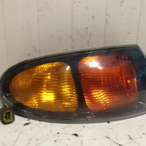 305895L фара задня Daewoo Lanos 1997