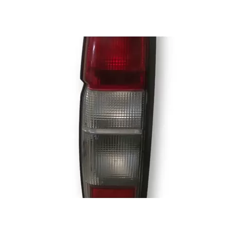 3307109 фара задняя Nissan Navara D22 1997