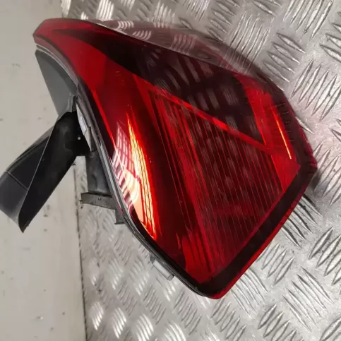 3G9945095E фара задня Volkswagen PASSAT B8 2019