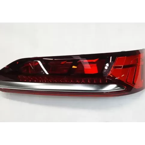 4M0945094N фара задня Audi Q7 4M 2015