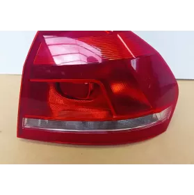 561945096C фара задня Volkswagen PASSAT B7 1900