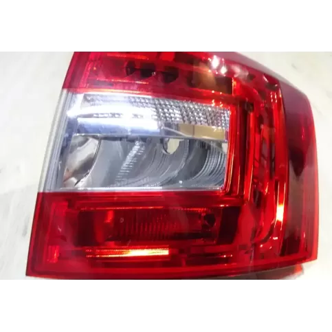 5E9945096B фара задняя Skoda Octavia Mk3 (5E) 2014