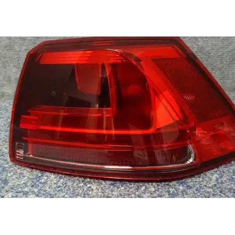 5GM945096B фара задня Volkswagen Golf VII 2016