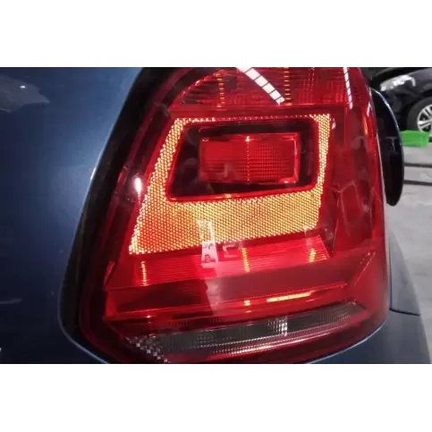 6C0945096 фара задня Volkswagen Polo 2011