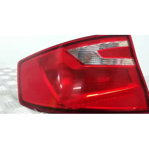 6JH945095 фара задняя Seat Toledo IV (NH) 2013