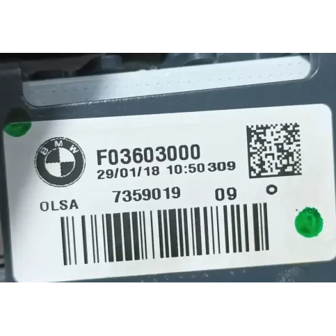 7359019 фара задня BMW 1 F20 F21 2015