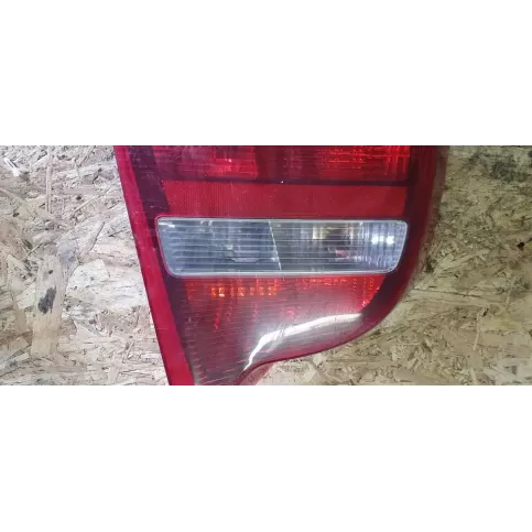 8643507 фара задня Volvo S80 2005