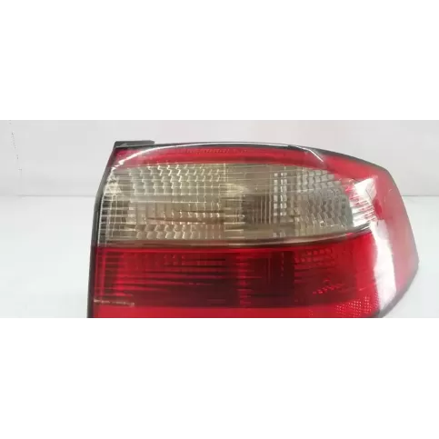 89023981 фара задня Renault Laguna II 2001
