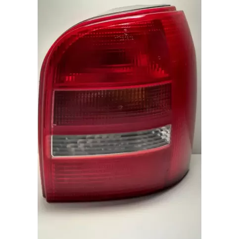8E9945096F фара задня Audi A4 S4 B7 8E 8H 2006