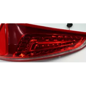 8R0945094B фара задня Audi Q5 SQ5 2010