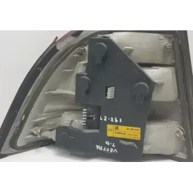90568049 фара задняя Opel Vectra B 2000