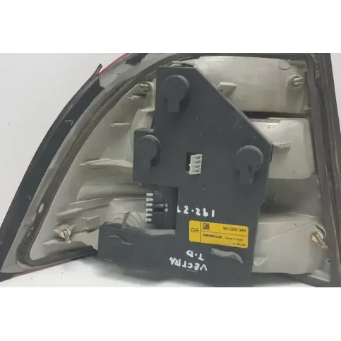 90568049 фара задняя Opel Vectra B 2000