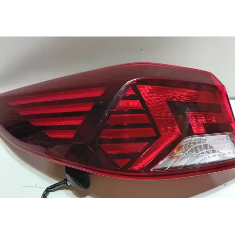 92401F2500 фара задняя Hyundai Elantra VI 2019