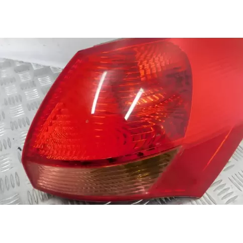 924021P000 фара задняя KIA Venga 2010
