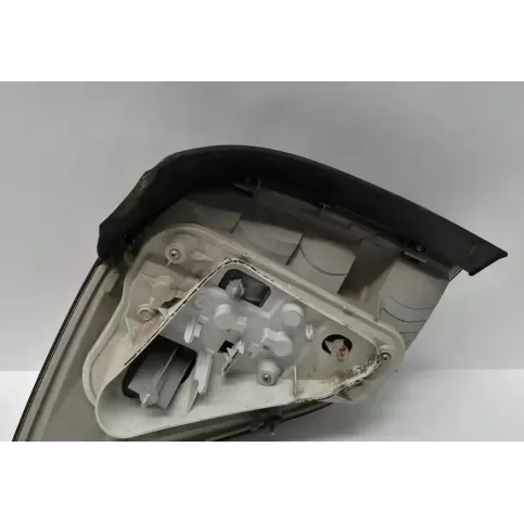 93186477 фара задня Opel Astra H 2004