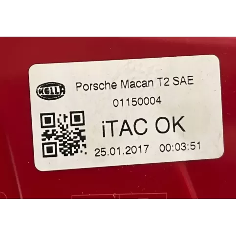 95B945094GA фара задняя Porsche Macan 2016