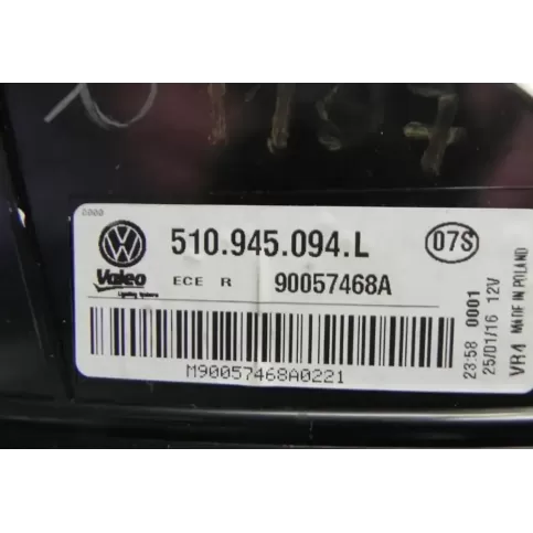 A1016 фара задняя Volkswagen Golf Sportsvan 2016