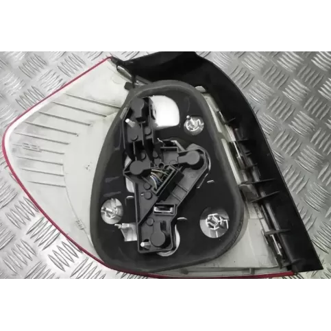 A1572 фара задня BMW 1 E81 E87 2005