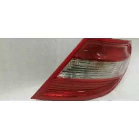 A2049068402 фара задняя Mercedes-Benz C W204 2009