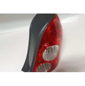 BL5P51170 фара задня Mazda 323 2002