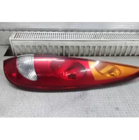 E95251 фара задня Nissan Almera Tino 2001