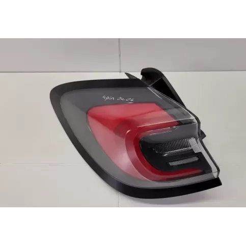 L1TB13405AF фара задняя Ford Puma 2019