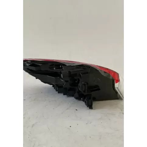 L3206900106 фара задняя Audi e-tron 2022