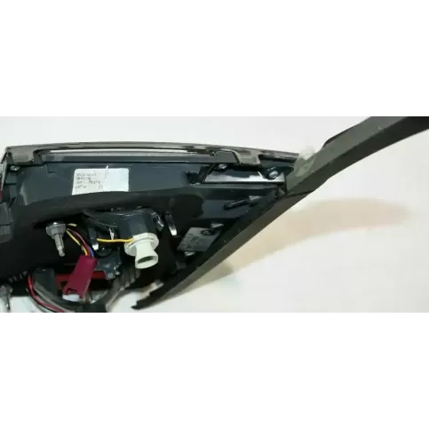 OL00013 фара задняя BMW 7 F01 F02 F03 F04 2015