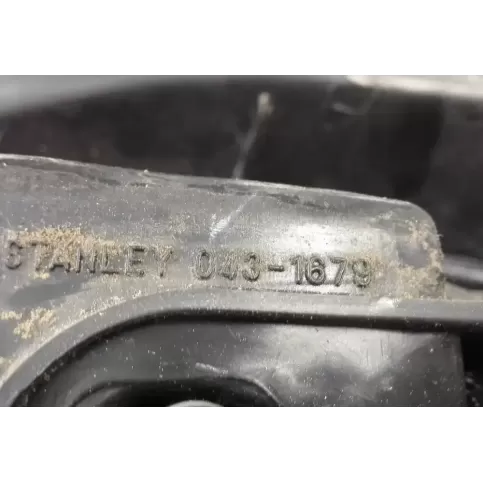 RR1717 фара задняя Mitsubishi Colt 1998