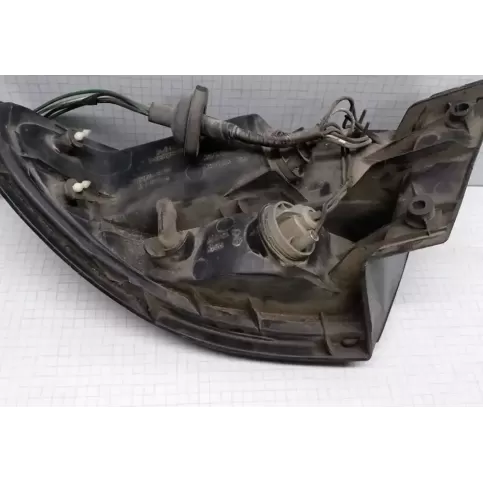 STANLEYRR1439 фара задняя Mazda 323 F 1997
