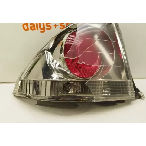 W215W фара задня Lexus IS 200-300 2000
