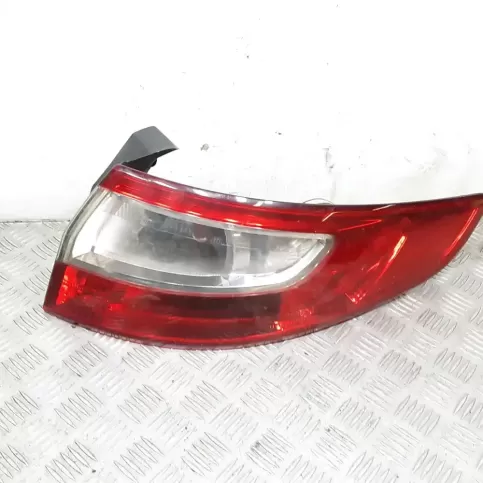 002033099000010 фара задняя Renault Fluence 2010