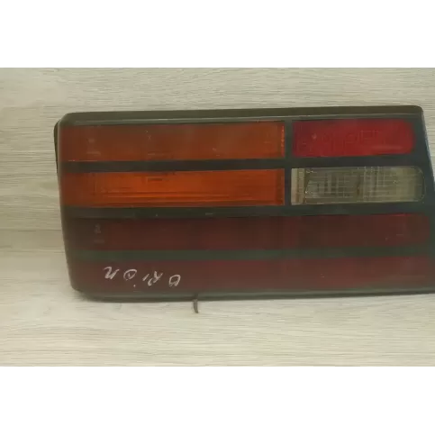 0053382R38 фара задняя Ford Orion 1986