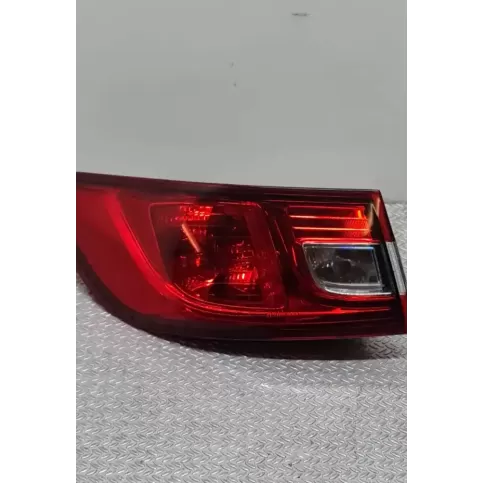 0090010041800105 фара задняя Renault Clio IV 2018