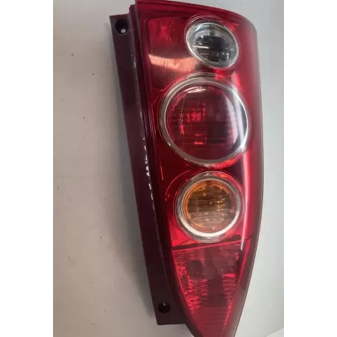 082161952LR фара задняя Mazda Premacy 2002