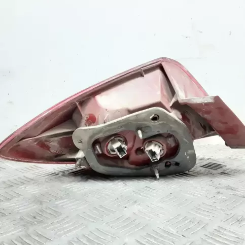 082161964RR фара задняя Mazda 3 I 2004