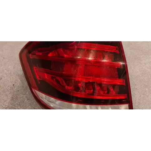 16150005612 фара задняя Mercedes-Benz E W212 2015