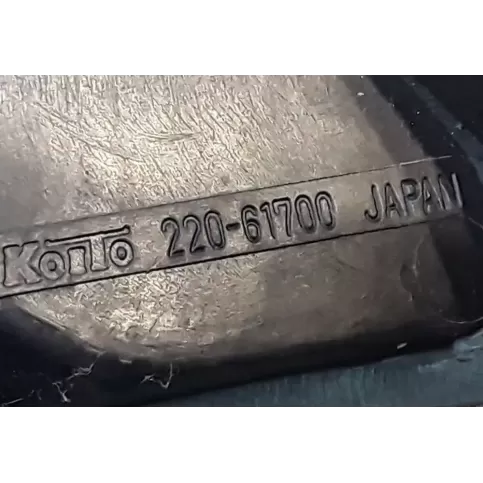 2206170022061700 фара задняя Mazda 323 1997