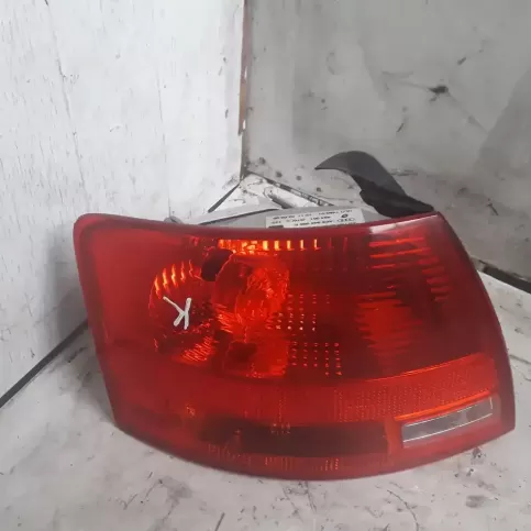 48400157612S фара задня Audi A4 S4 B7 8E 8H 2006