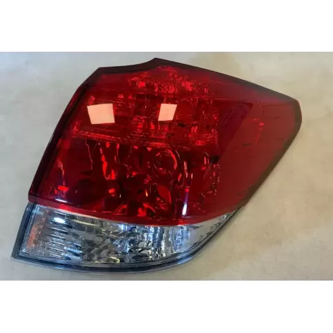 5137936 фара задняя Subaru Legacy 2010
