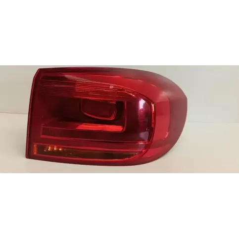 5N0945096Q фара задня Volkswagen Tiguan 2012