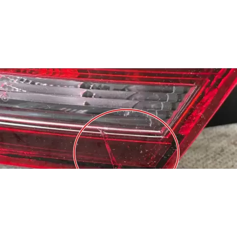 5NA945207J фара задня Volkswagen Tiguan 2016