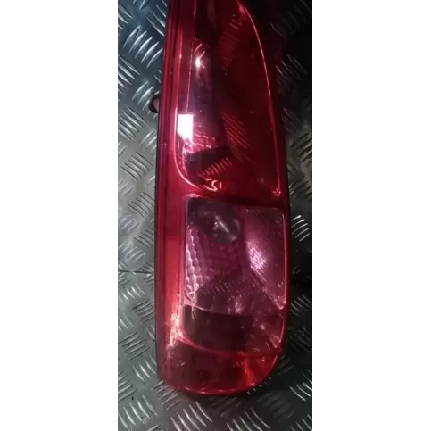 6350Y4 фара задня Peugeot 807 2004