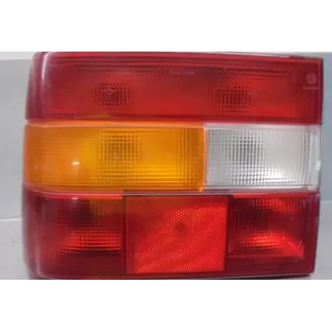 6808984 фара задняя Volvo 850 1991
