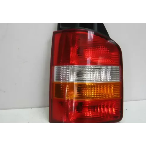 7H0945095F фара задняя Volkswagen Transporter - Caravelle T5 2005
