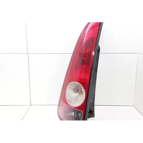 8200027158 фара задня Renault Espace IV 2002