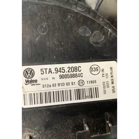 90059884C фара задняя Volkswagen Touran III 2020